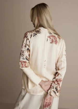  122 ivory