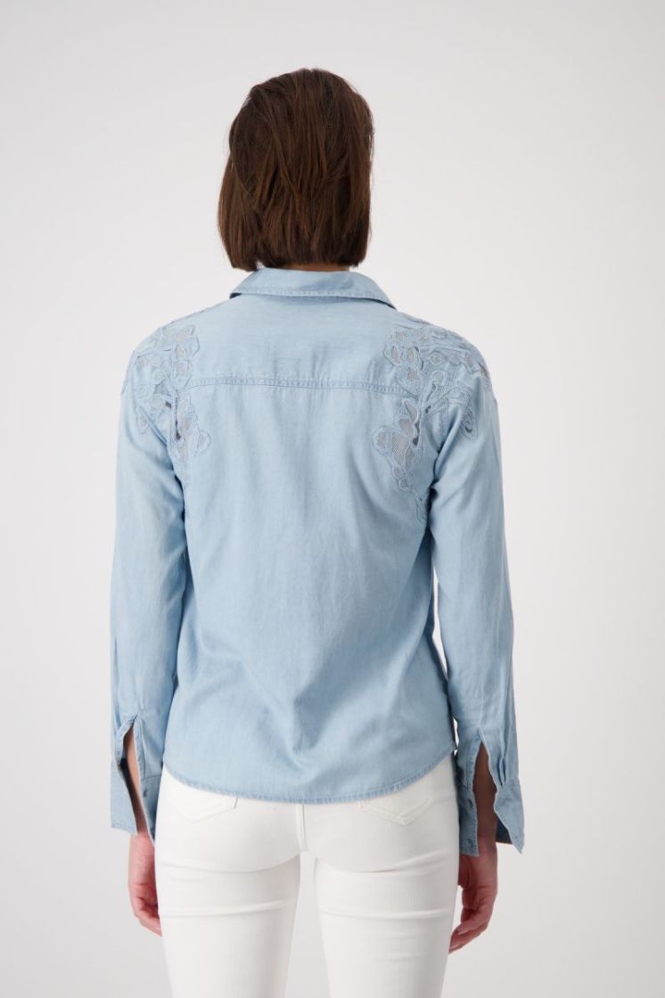  750 jeans
