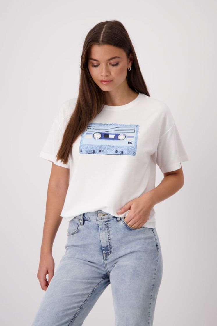 102 off-white