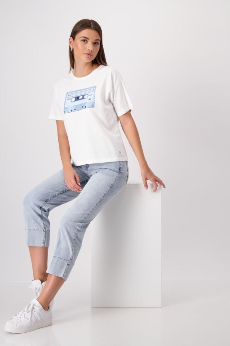  102 off-white