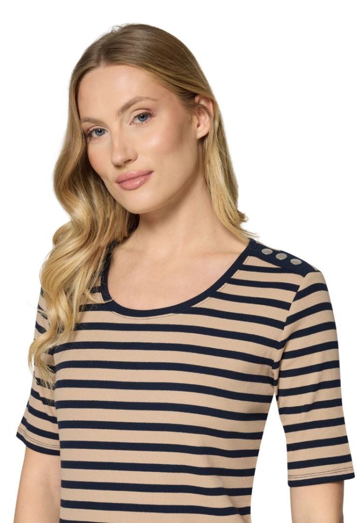 7868 Beige/Dark