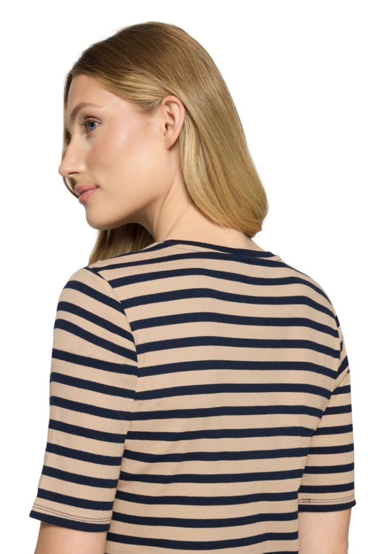 7868 Beige/Dark