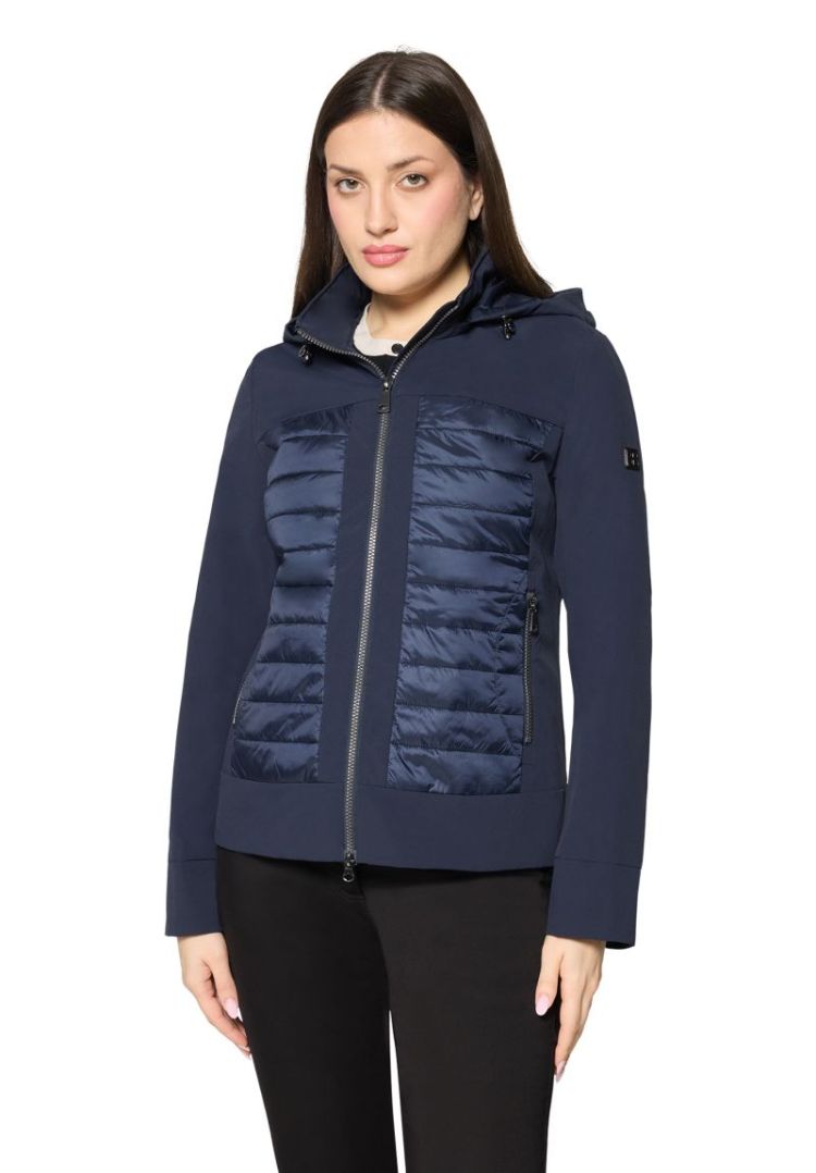 8538 Deep Navy