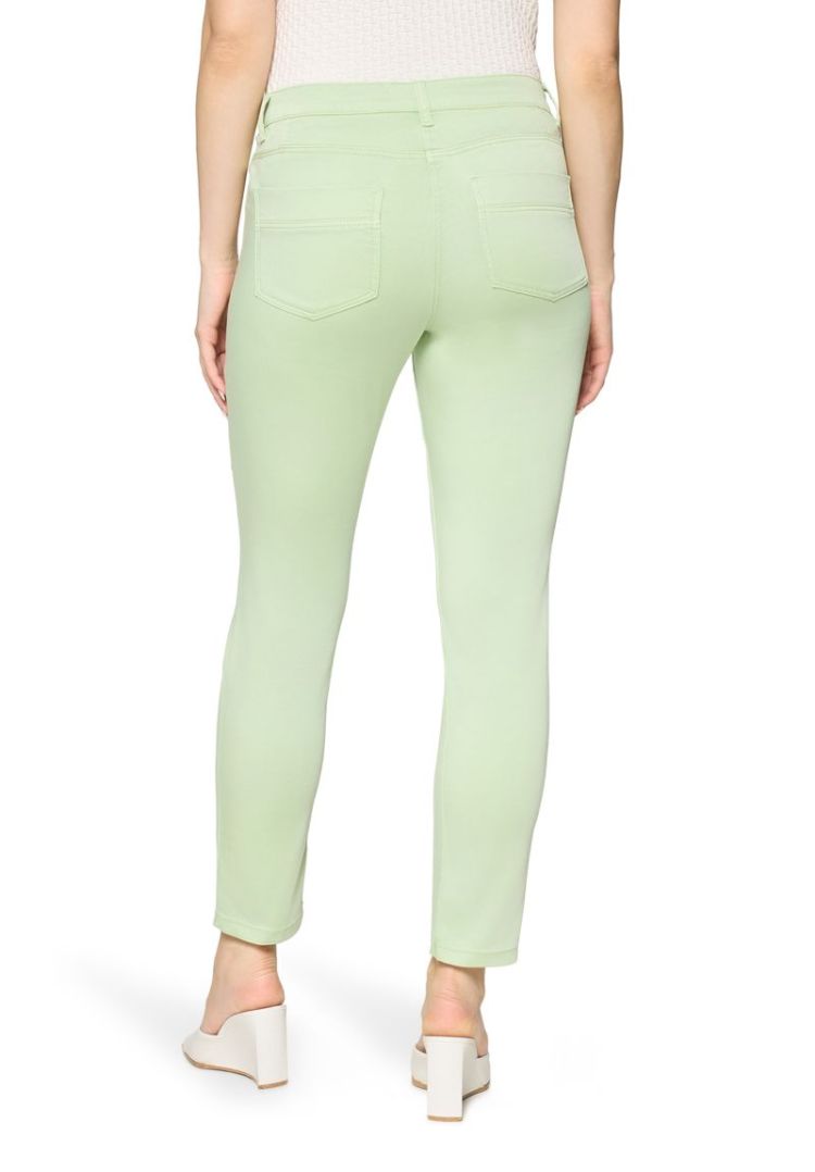  5341 Foam Green