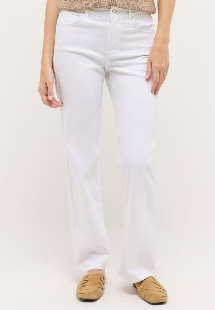  70 white