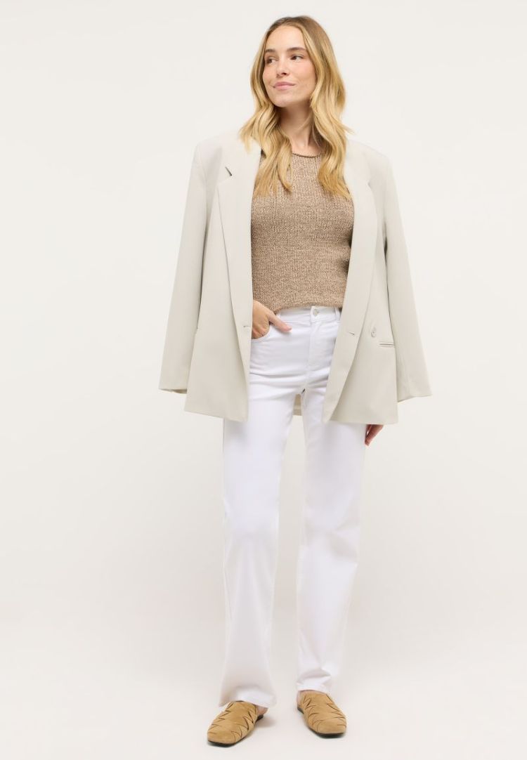  70 white