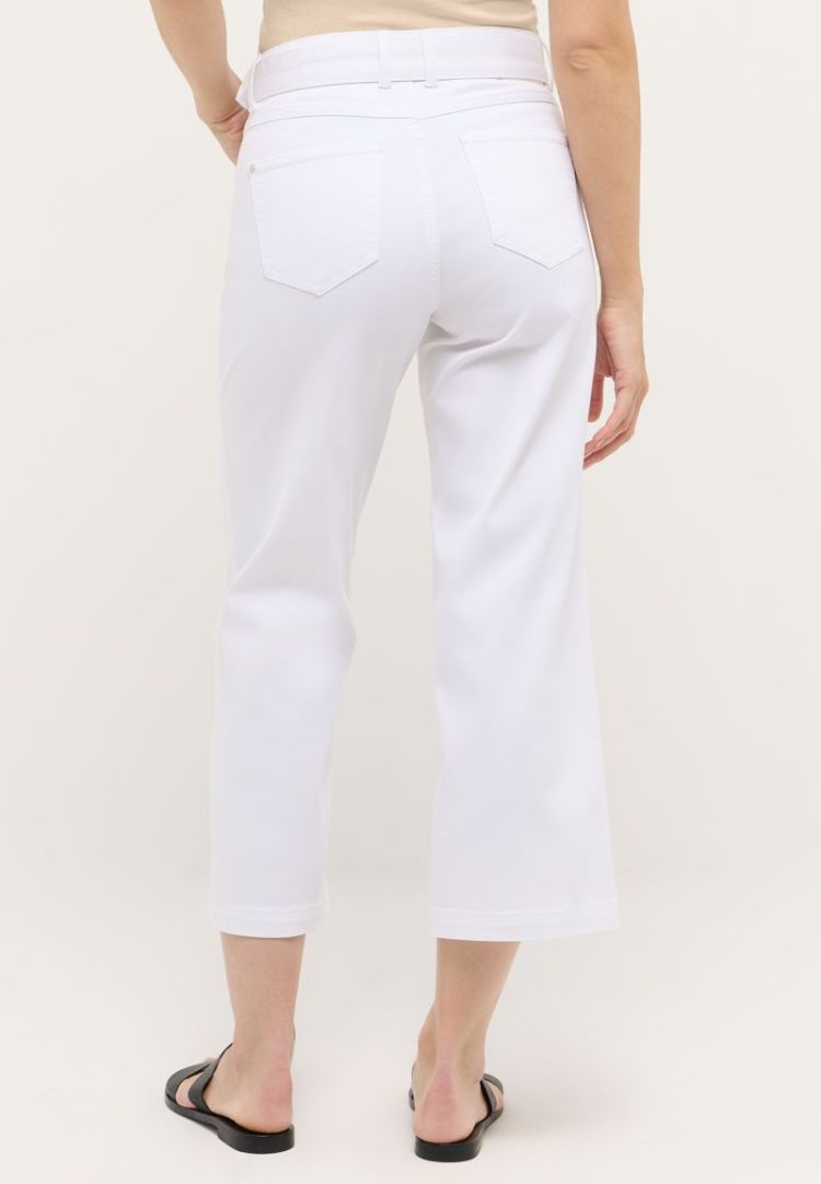  70 white