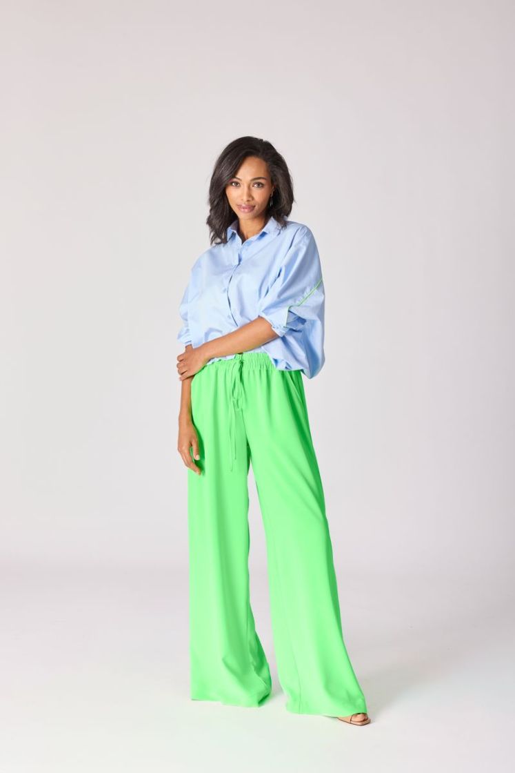  085 neon green
