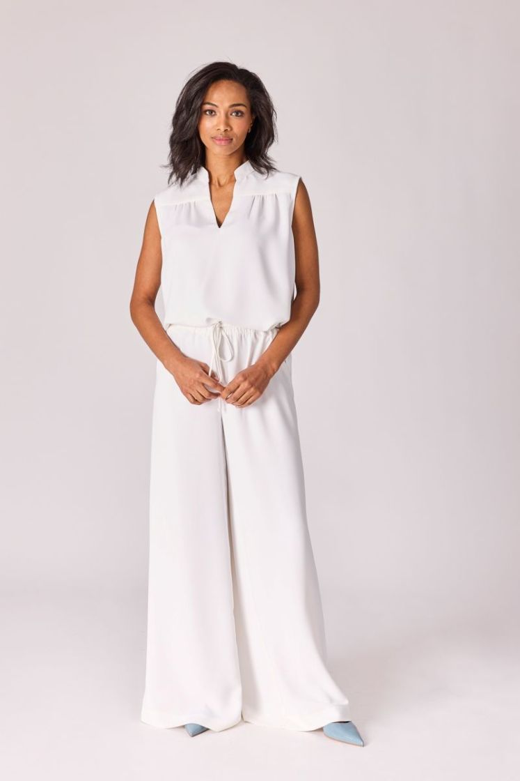  000 white