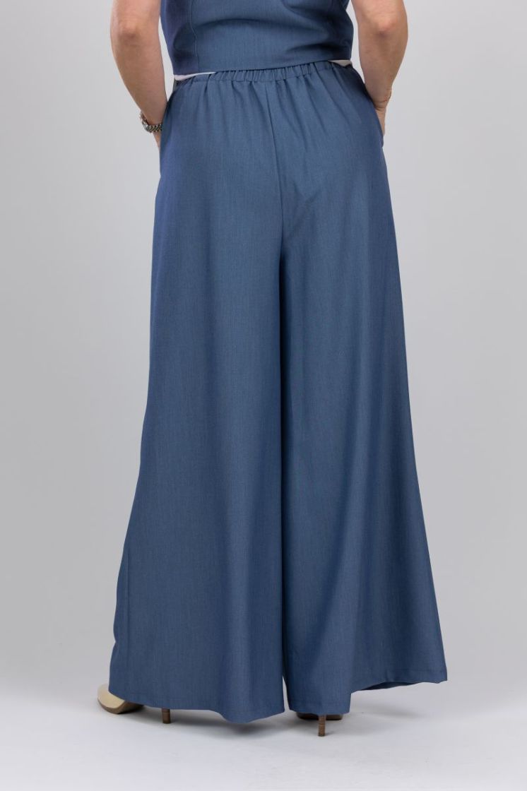  b041 blue