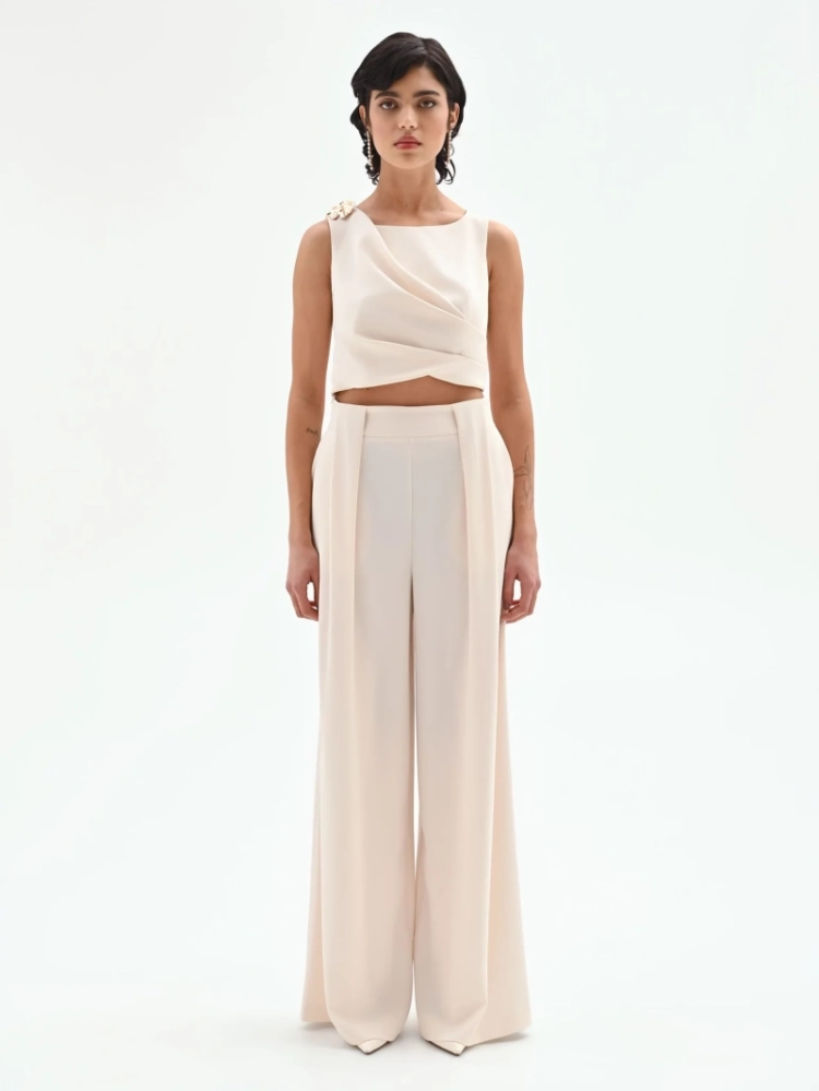  b036 white crea