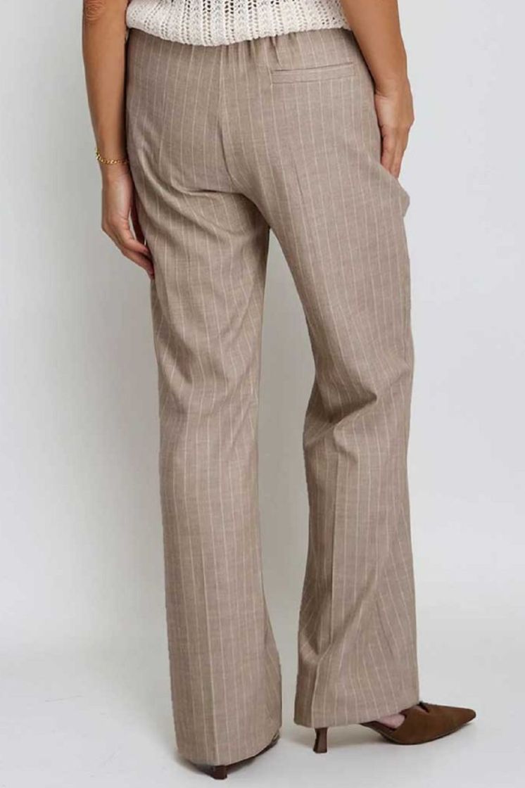 2 beige/ecru