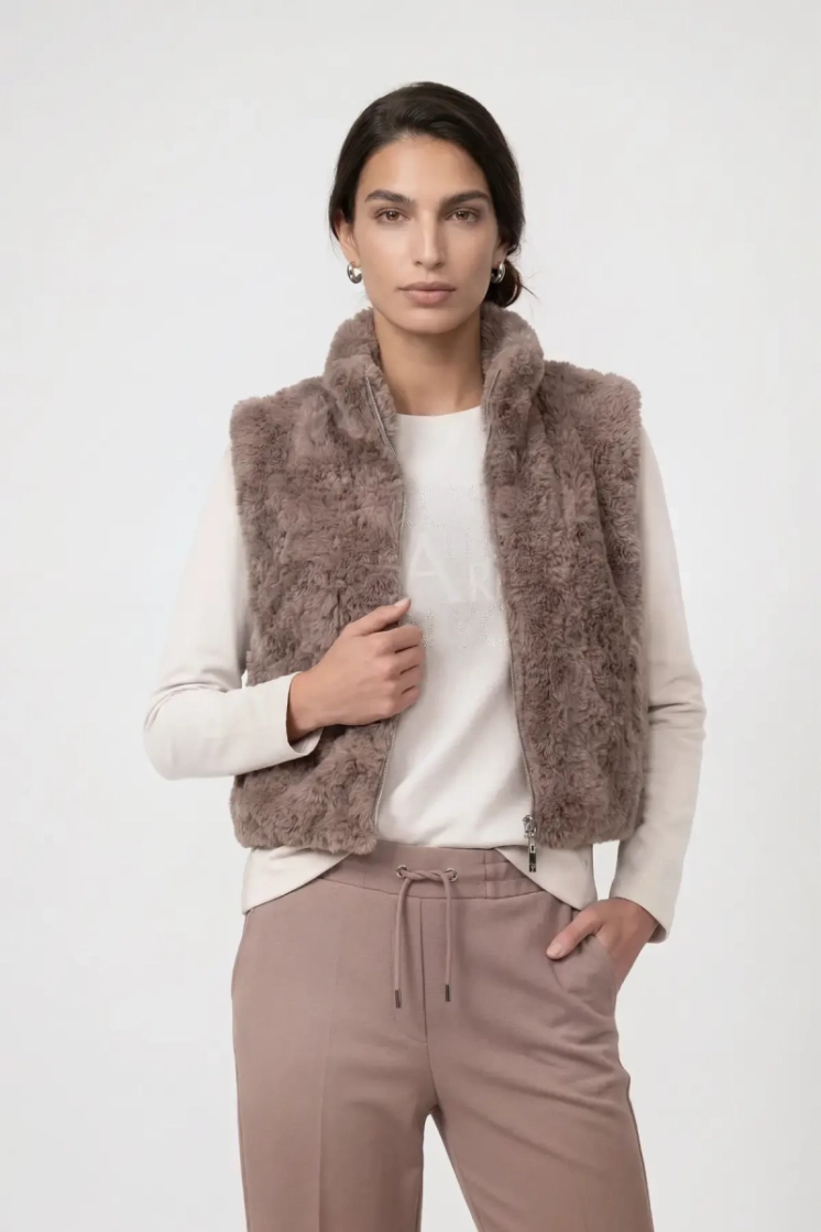  579 taupe