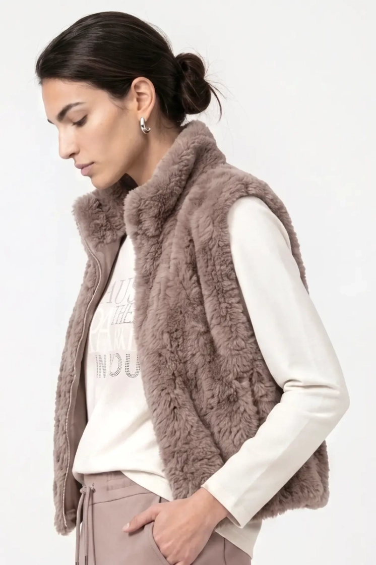  579 taupe