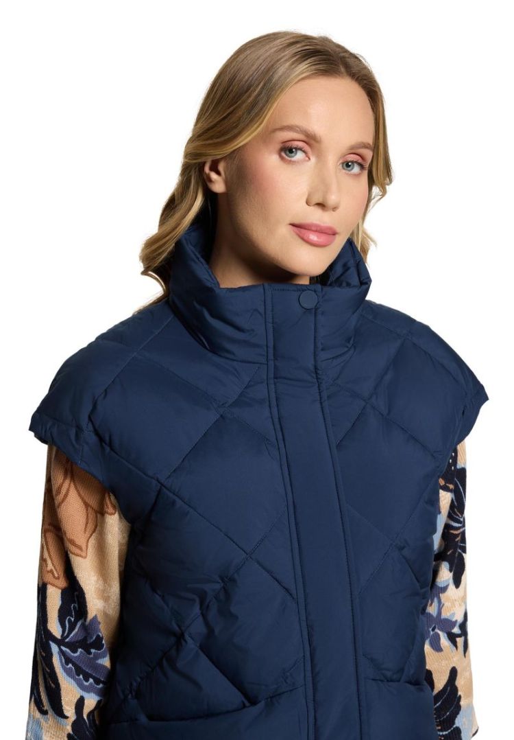 8336 Iris Blue