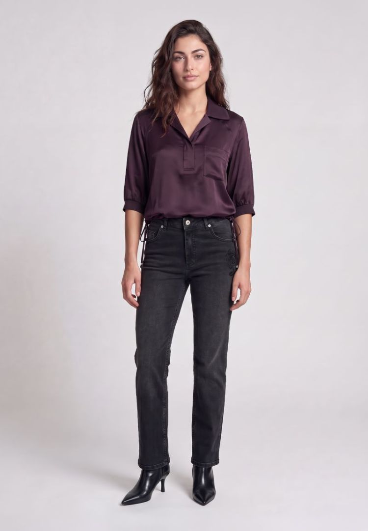  600008 plum
