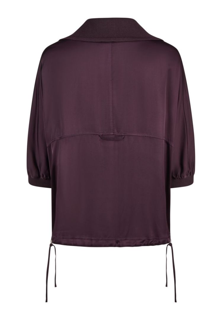  600008 plum