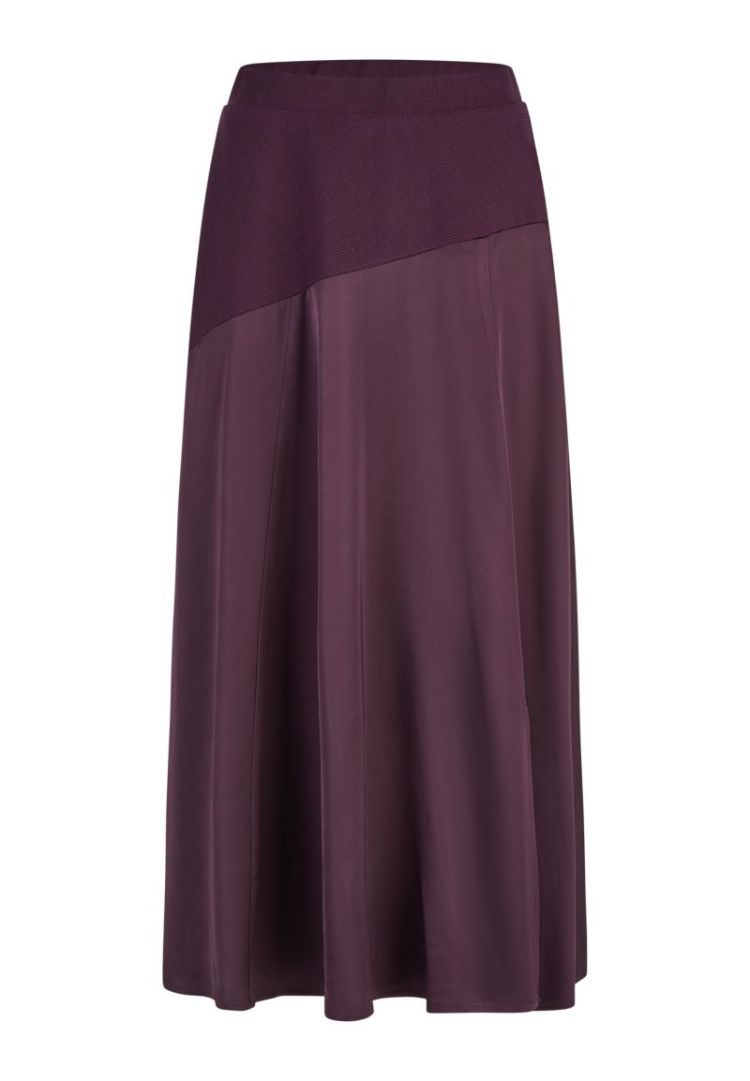  600008 plum