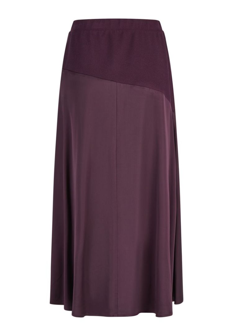  600008 plum