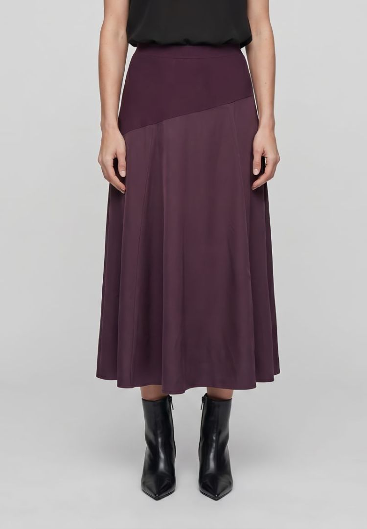  600008 plum