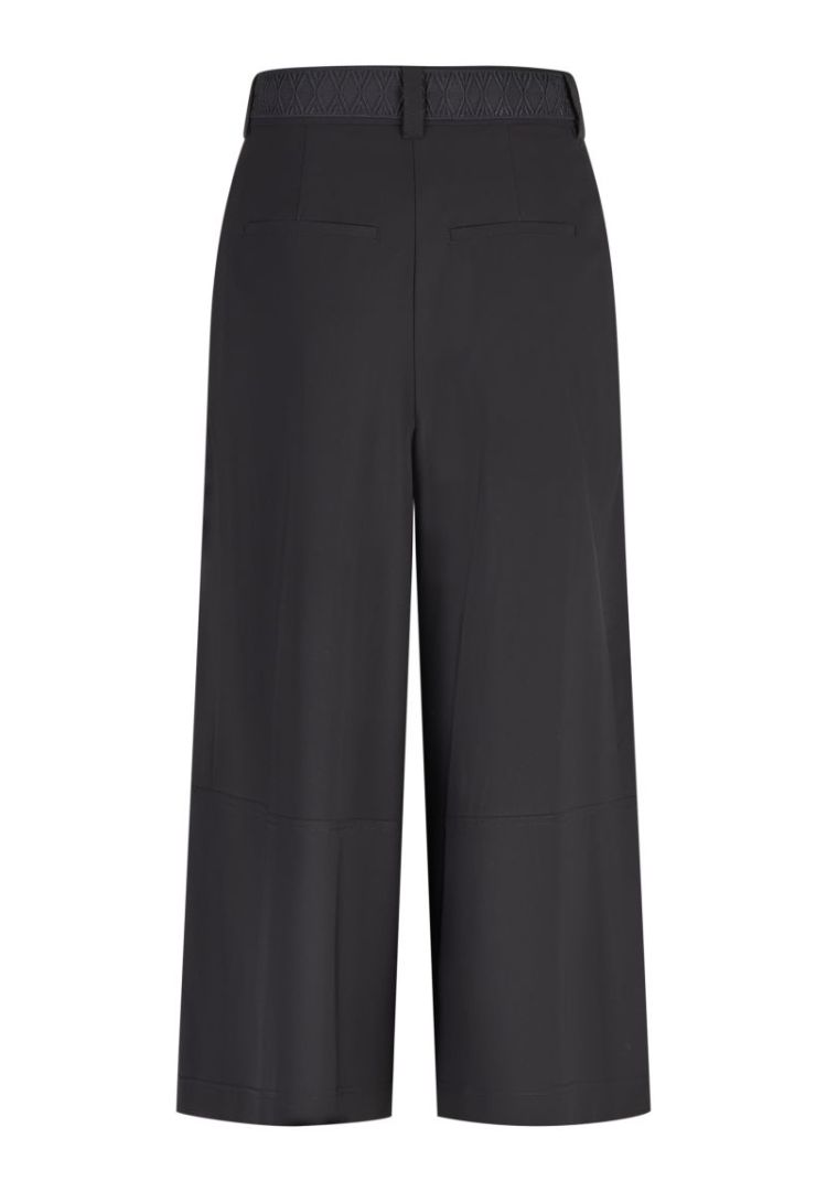  900001 black