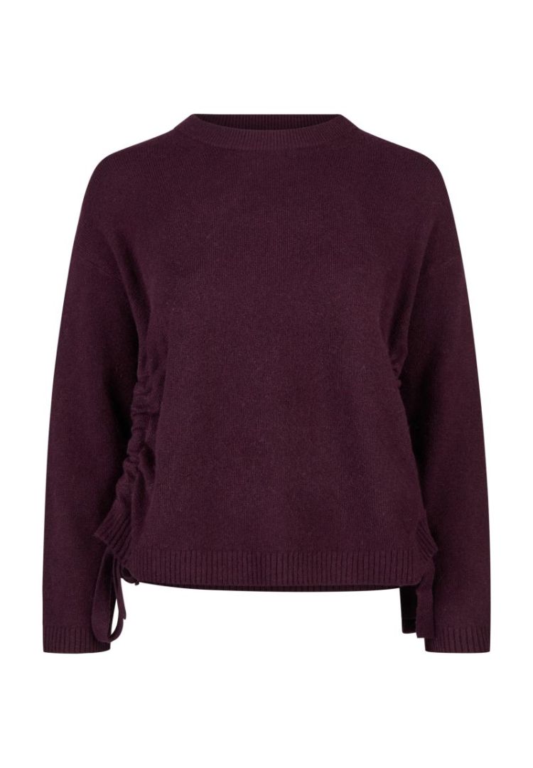  600008 plum