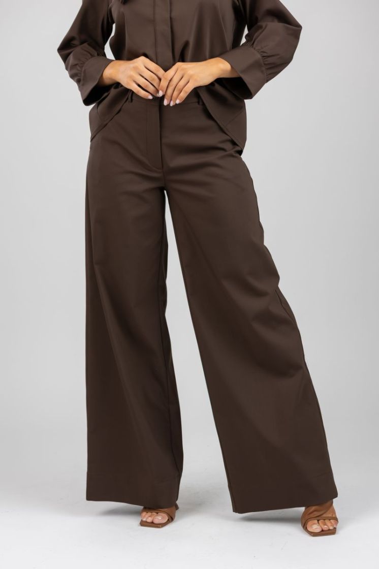 040 brown