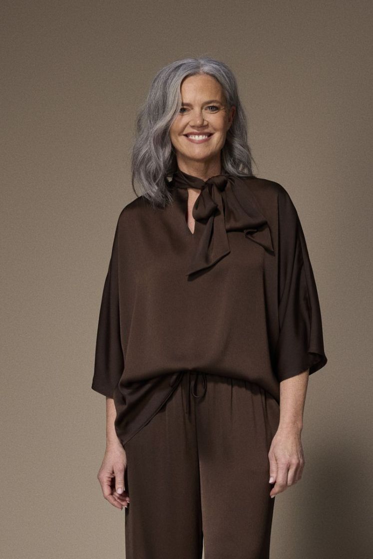  040 brown
