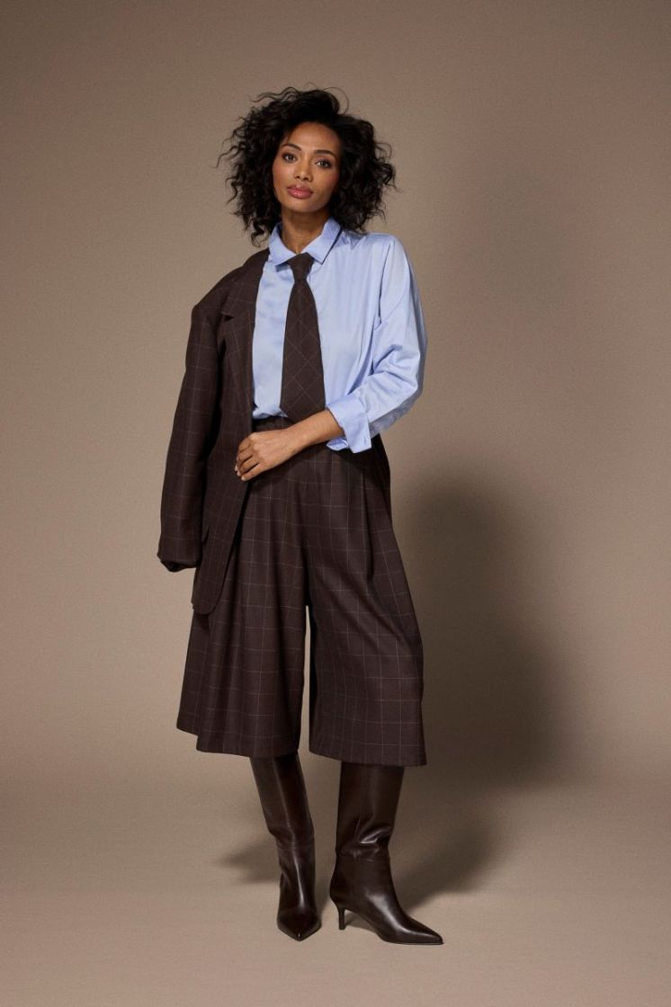  145 brown/light