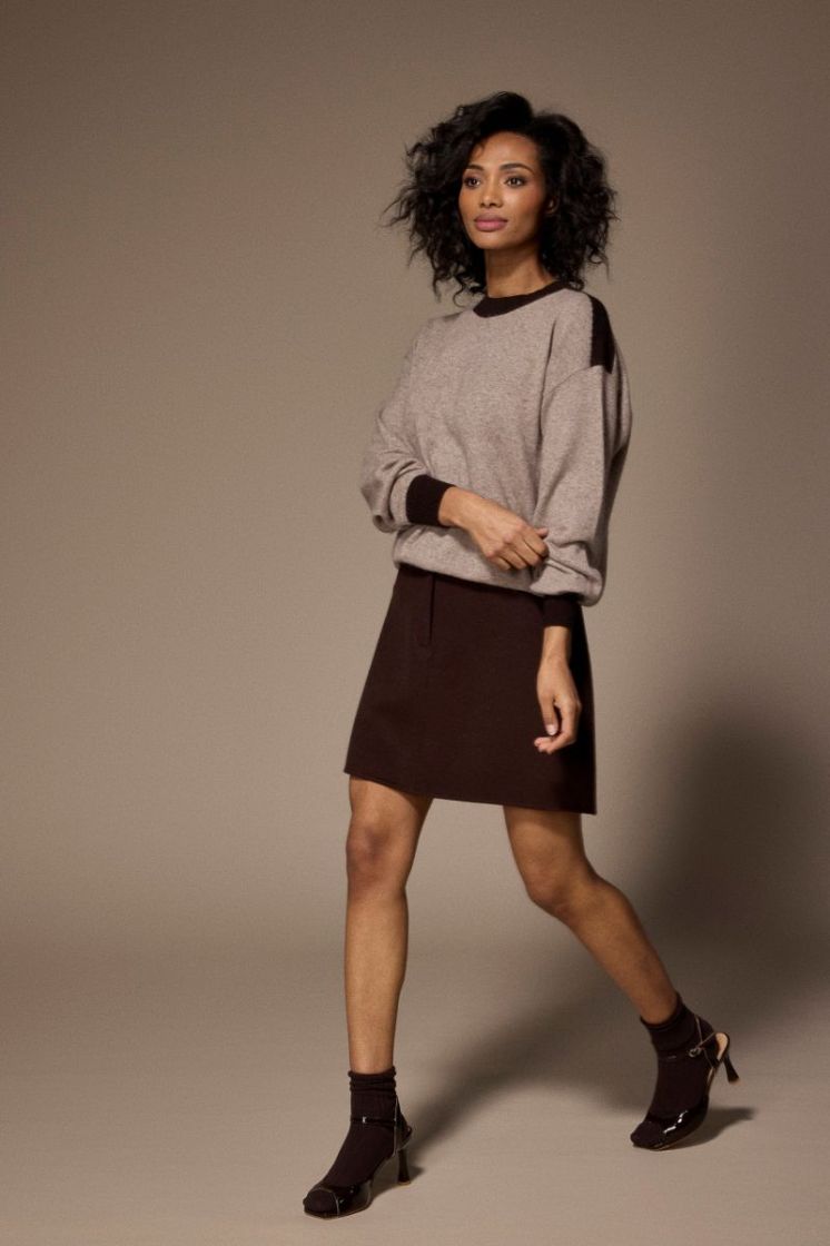  040 brown