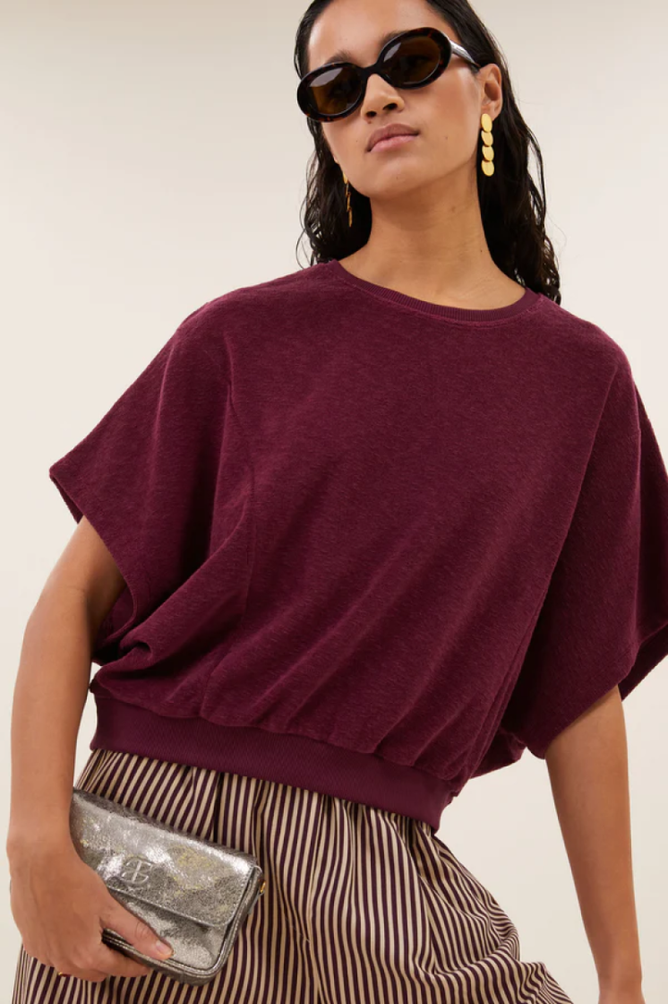  1339 burgundy c