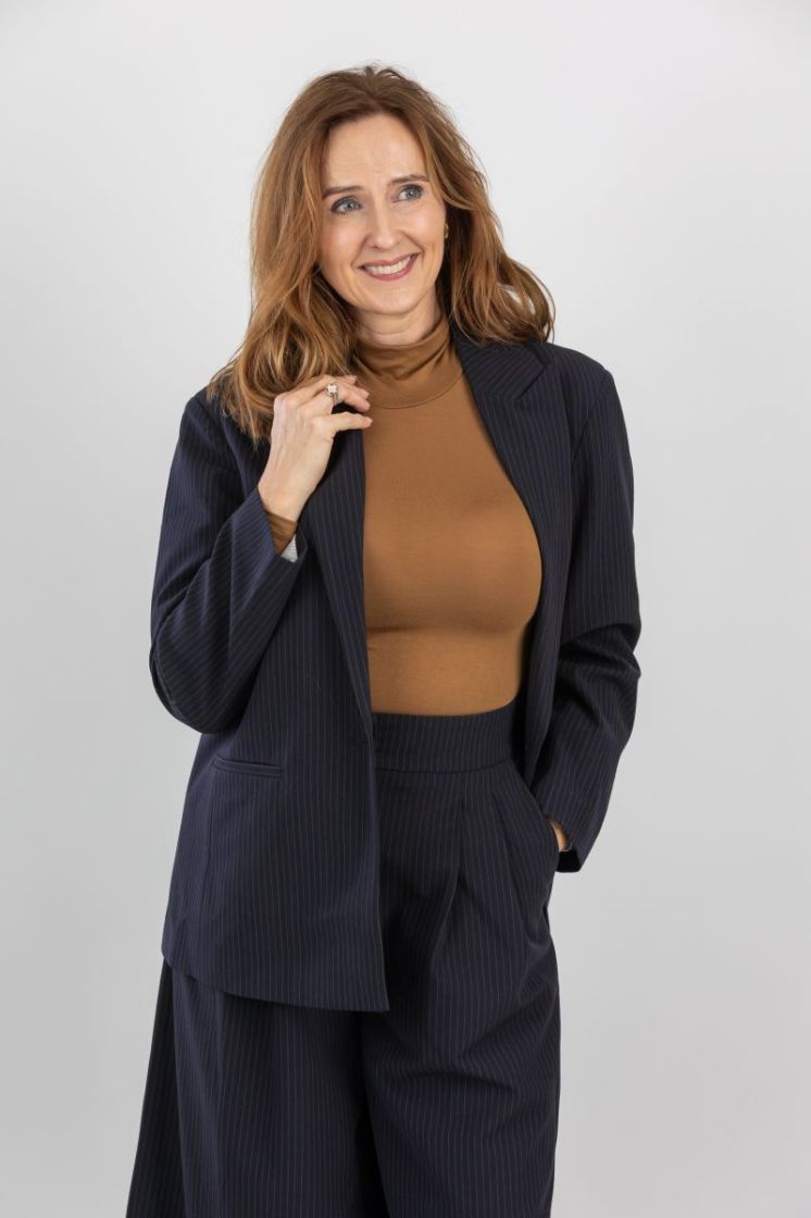  navy pinstripe