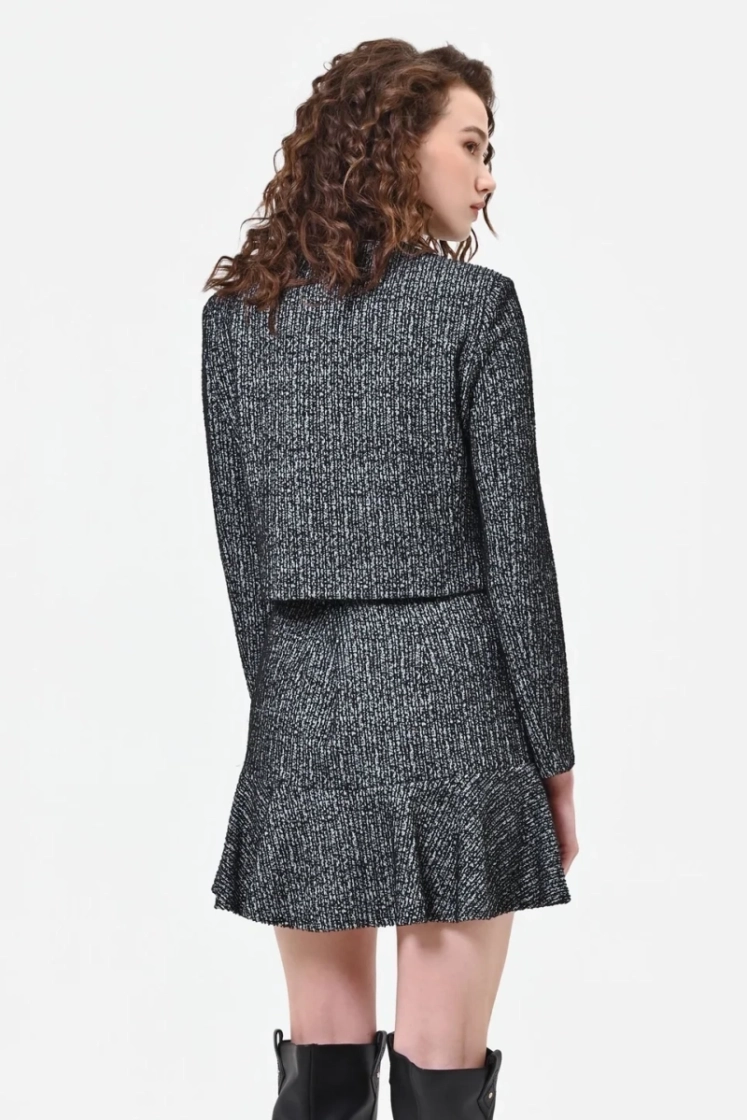  b473 var black