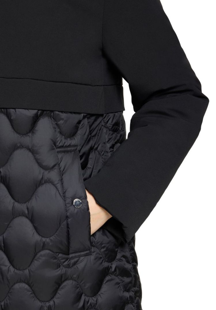 9045 Black